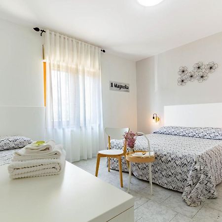 Bed and Breakfast Il Magnolia Франкавілла-аль-Маре Екстер'єр фото