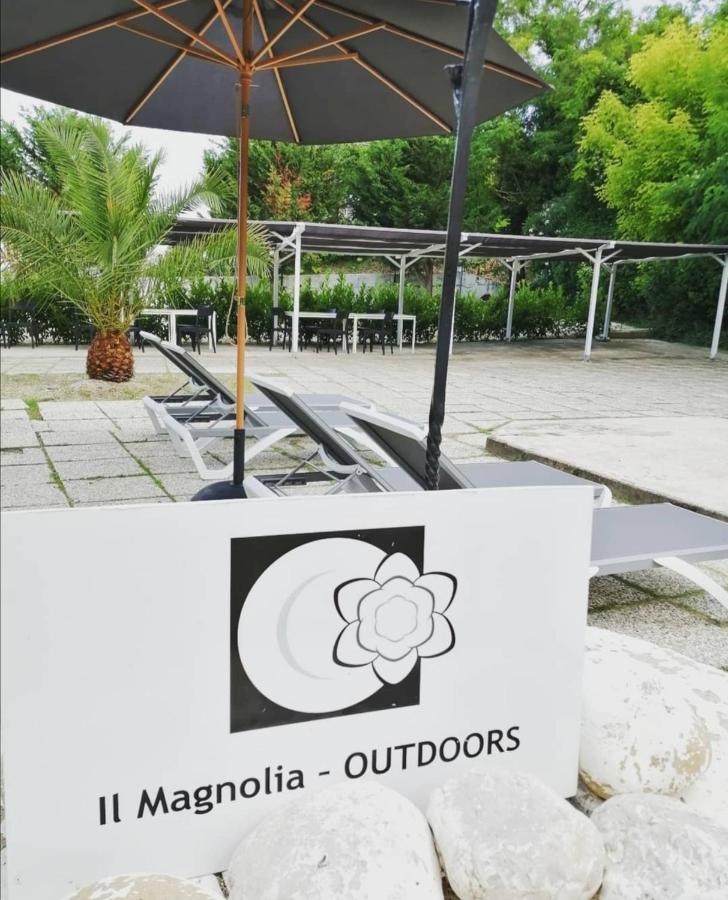 Bed and Breakfast Il Magnolia Франкавілла-аль-Маре Екстер'єр фото
